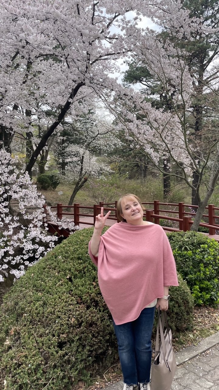 2026 HUFS 강의상 수상자 - Atanasova Lyudmila Atanasova 교수 대표이미지